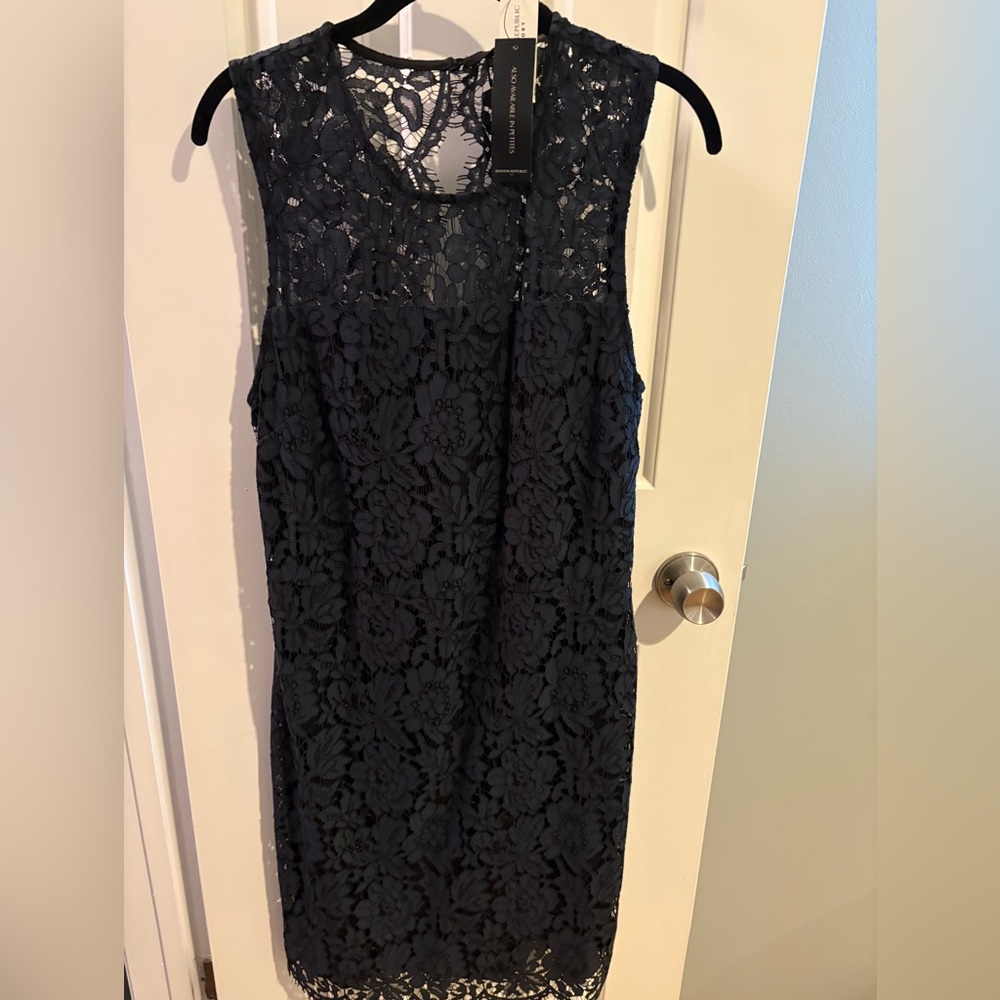 NWT Banana Republic Factory Lace Sheath Dress, navy blue